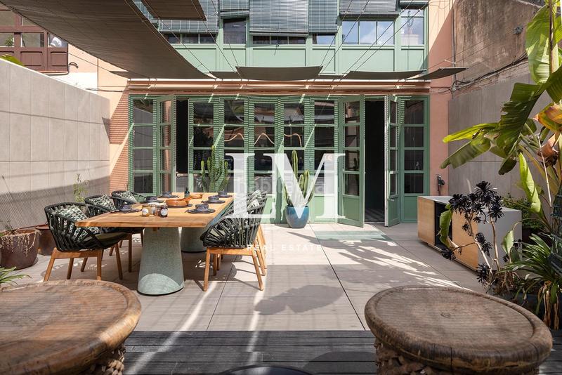 Foto 32807d64-cd00-4981-8f83-35e5a3e9291f. Alquiler apartamento exclusivo apartamento en eixample con terraza privada en Barcelona