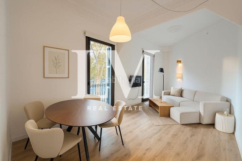 Foto 9d01db23-02fb-44e6-9505-b23b6bed56f7. Miete appartement mit heizung in Dreta de l´Eixample Barcelona