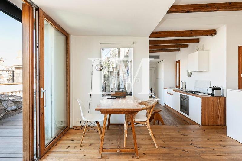 Foto b5b1fc7f-4147-46b0-82ca-d63a4cbebb01. Alquiler ático  de alquiler temporal en el gotico en Barcelona