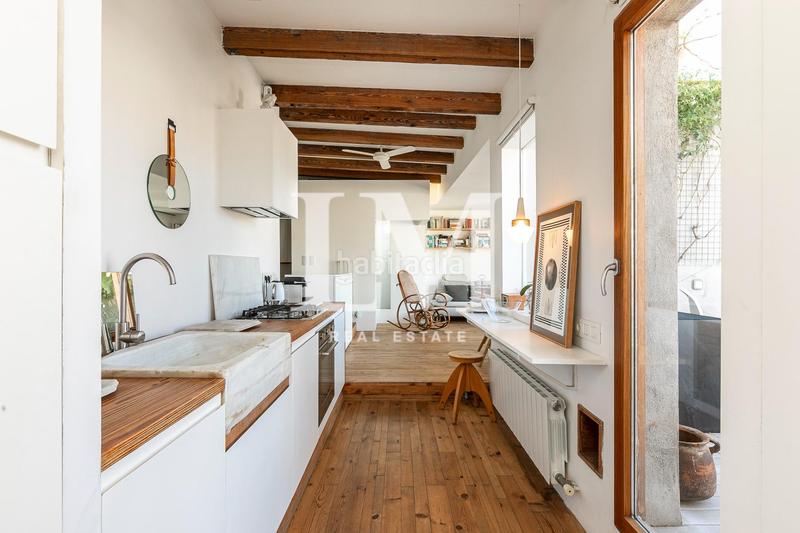 Foto 08061ad3-3245-44e8-bcbb-34e3aa8b7f1b. Miete dachwohnung mit heizung in Gòtic Barcelona