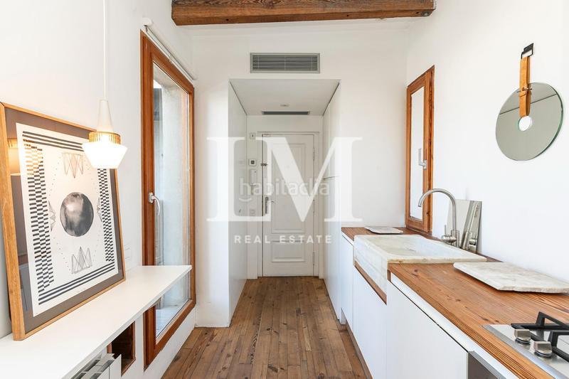 Foto 4628684b-91df-4012-b56d-8e53166c96d6. Miete dachwohnung mit heizung in Gòtic Barcelona