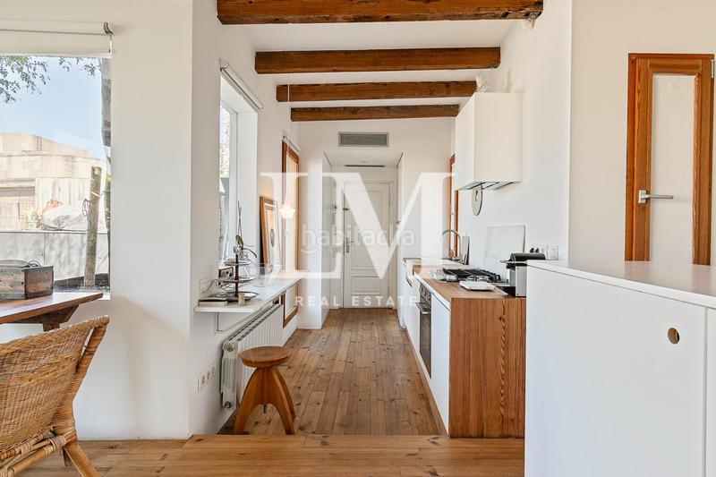 Foto 9e3ef55b-6b9f-4007-b79a-2a9eb3c63dde. Miete dachwohnung mit heizung in Gòtic Barcelona