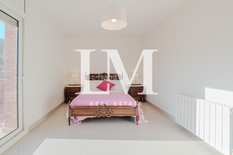 Foto 3ea515a0-ade3-466b-ba07-0ed22886c6f4. Alquiler casa en Nucli Urbà Argentona