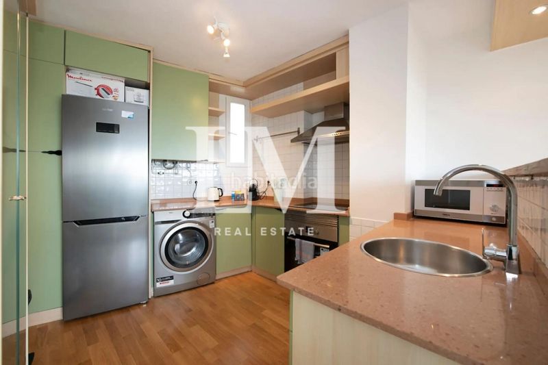 Foto 139e2575-38fc-4af1-b15d-90044c6fd919. Lloguer apartament amb aparcament piscina a Gava Mar Gavà