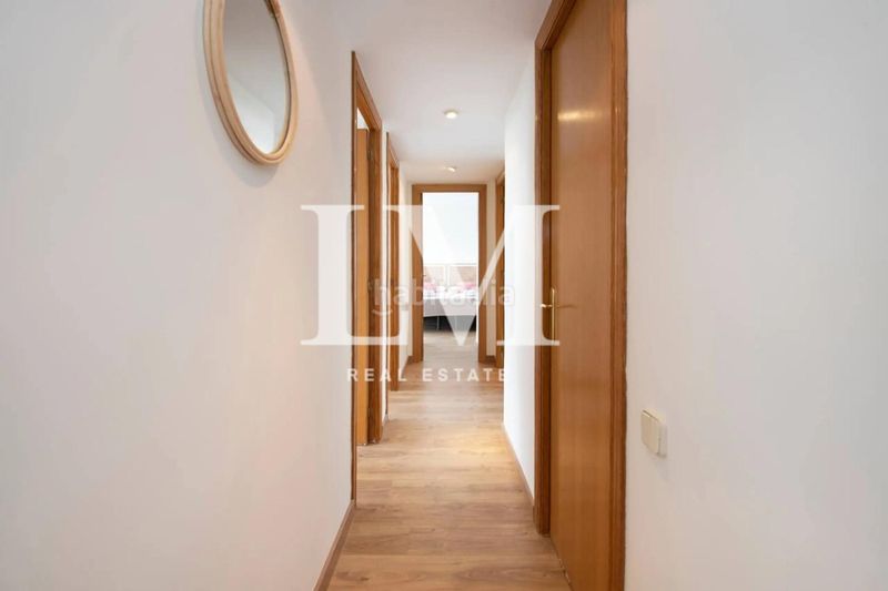 Foto d9b67780-c0e7-4a68-b098-d6ce77dcb034. Lloguer apartament amb aparcament piscina a Gava Mar Gavà