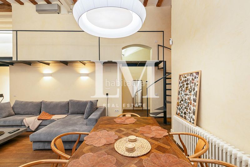 Foto 497dbbd6-c16f-4ef6-bbde-dafd0f8315bc. Lloguer dúplex amb aparcament a St. Pere - Sta. Caterina - El Born Barcelona