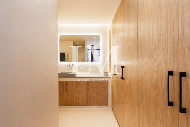 Foto b85f65f1-51e4-49cd-9511-e4d1a8699ac2. Lloguer dúplex amb aparcament a St. Pere - Sta. Caterina - El Born Barcelona