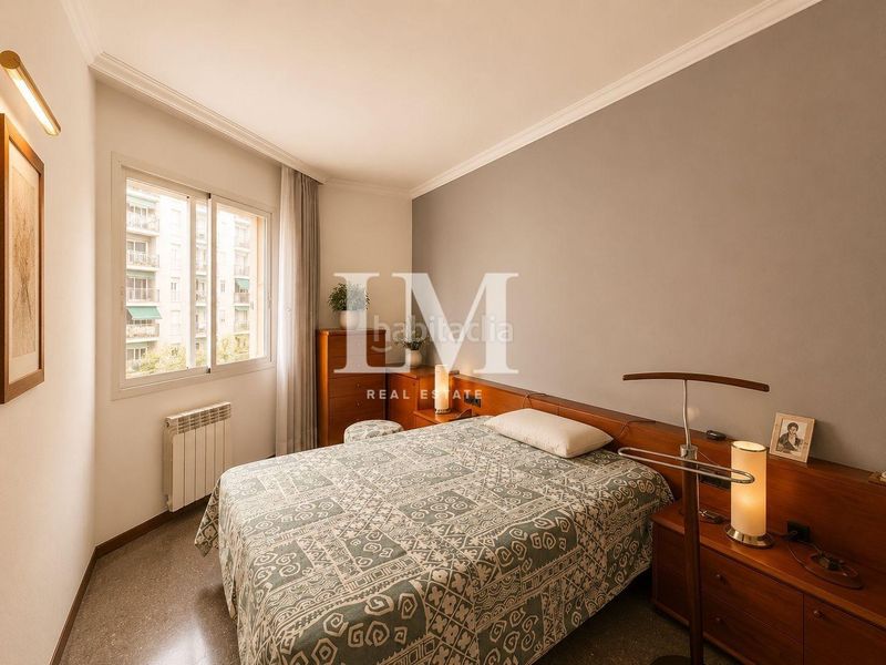 Foto 7f102a9d-66c6-42a5-8dbc-9d8a95a183b1. Apartament amb calefacció a Sants-Badal Barcelona