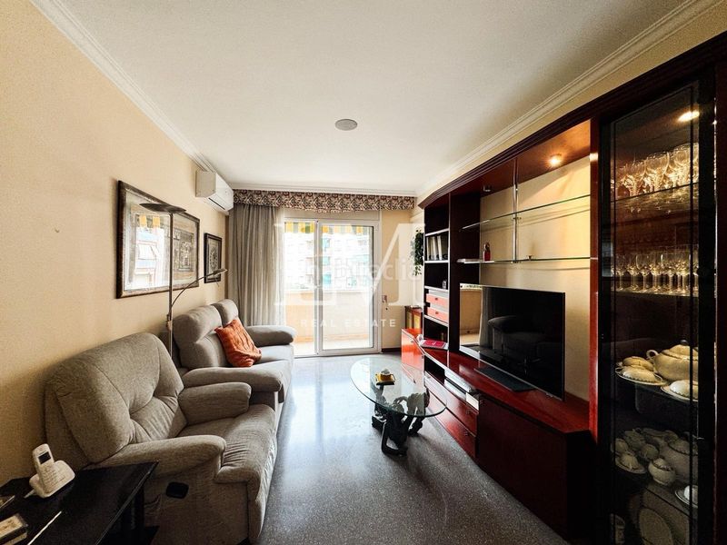 Foto d3d5c4c2-532e-4d87-9f0a-2f82977c2890. Apartament amb calefacció a Sants-Badal Barcelona