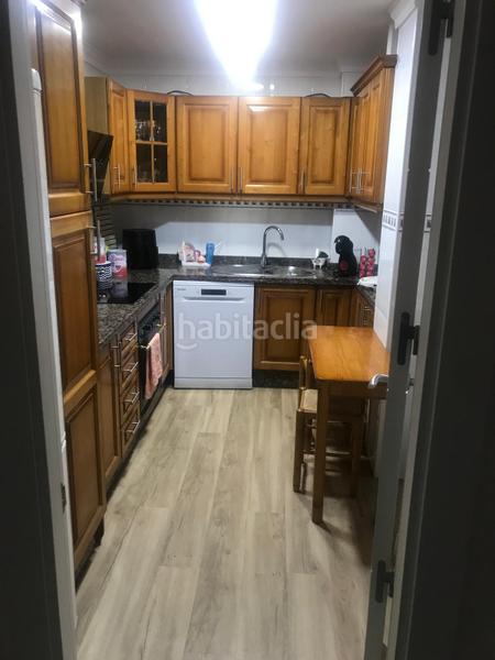 Foto 4890f916-b902-41c2-a67b-4d7274b0d496. Piso  en venta en calle isabel simón en Centro Estepona