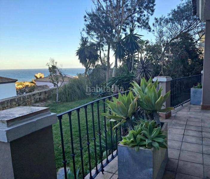 Foto 0591e7dc-4d8b-42df-a675-6d1b6c1c557b. Xalet amb calefacció aparcament a La Duquesa Manilva