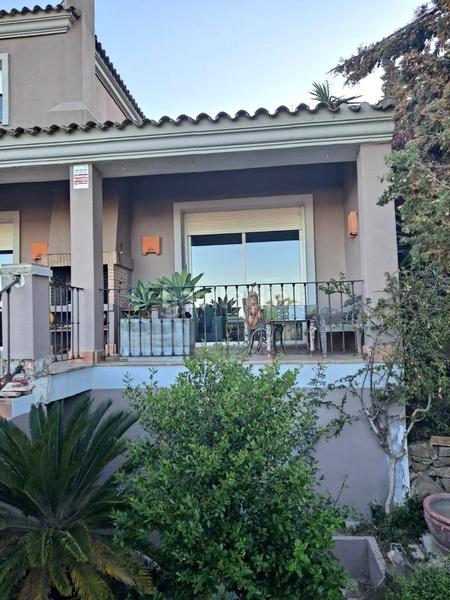 Foto 6765e098-2455-49a1-b2df-a9e67d6786e4. Xalet amb calefacció aparcament a La Duquesa Manilva