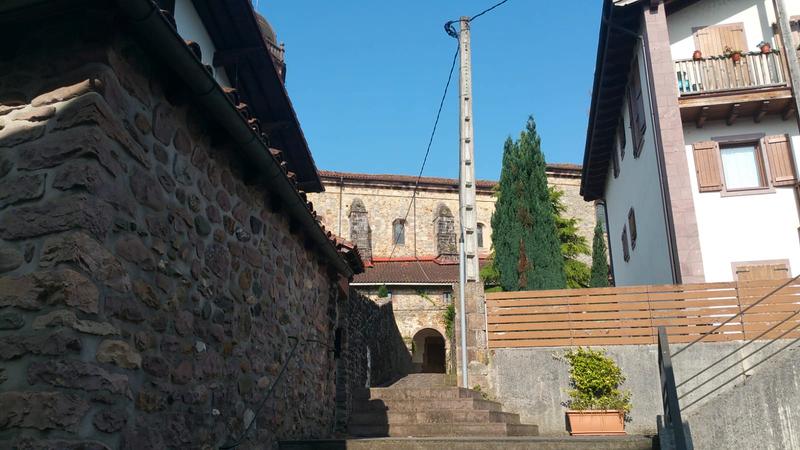 Foto b48b2834-ed6a-48a5-ada6-55688d2868d4. Duplex avec chauffage parking dans Baztan