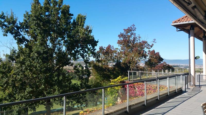 Foto 91add0fd-5f17-4ffb-afed-527574976fb3. Xalet amb xemeneia calefacció aparcament piscina a Valle de Egüés / Eguesibar