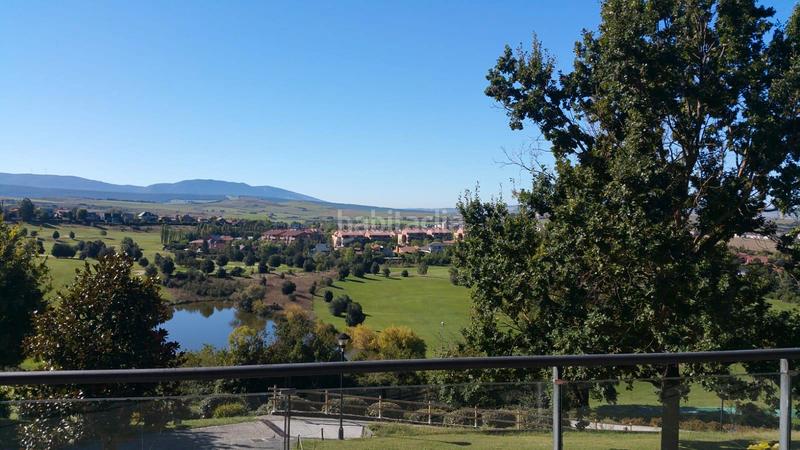 Foto f073ef59-6bcf-4c6a-81cc-5961f4435cf7. Xalet amb xemeneia calefacció aparcament piscina a Valle de Egüés / Eguesibar
