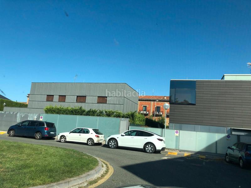 Foto 3cd1c3d0-2691-4202-b955-193540b07cc7. Chalet en Beloso Pamplona / Iruña