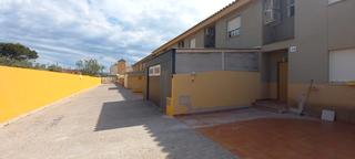 Maison jumelée à Playa-Ben Afeli. Casa adosada en venta a 300m de la playa – almazora
