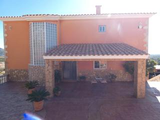 Xalet en Borriol. Casa en borriol