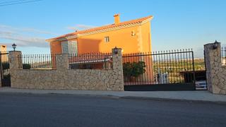 Chalet à Borriol. Casa en borriol