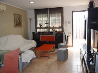 Chalet in Centro. Casa en almazora