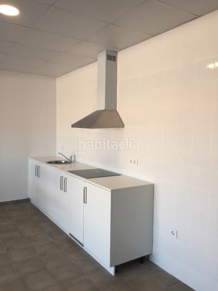 Foto f004ba6f-c989-48a0-922d-fab91d94d1c6. Miete etagenwohnung in Móra la Nova