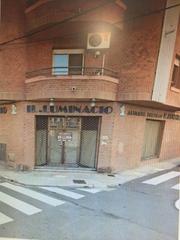 Miete Geschäftsraum  Carrer de sant enric d'ossó. Alquiler local comercial tortosa carrer enric d'osso