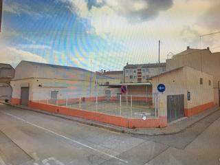 Lloguer Local Comercial  Carrer de l'abat escarré. Alquiler nave en el centro de llorenç del penedes