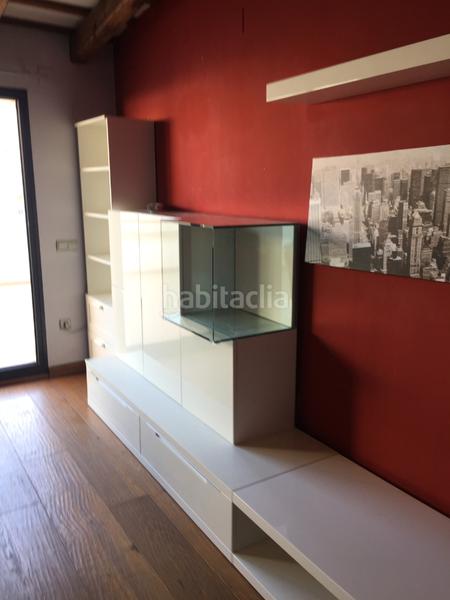 Foto 0534443d-15e5-4acf-a445-db2d4c43b143. Rent penthouse with heating parking in Eixample Tarragona