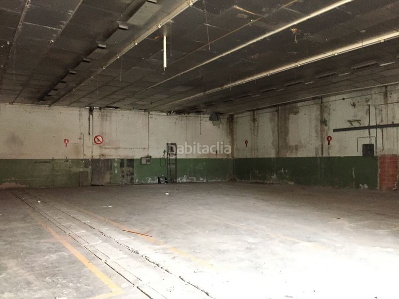 Foto cbb456eb-73af-48b1-8a11-e26a49a34549. Lloguer nau industrial a Alfarràs