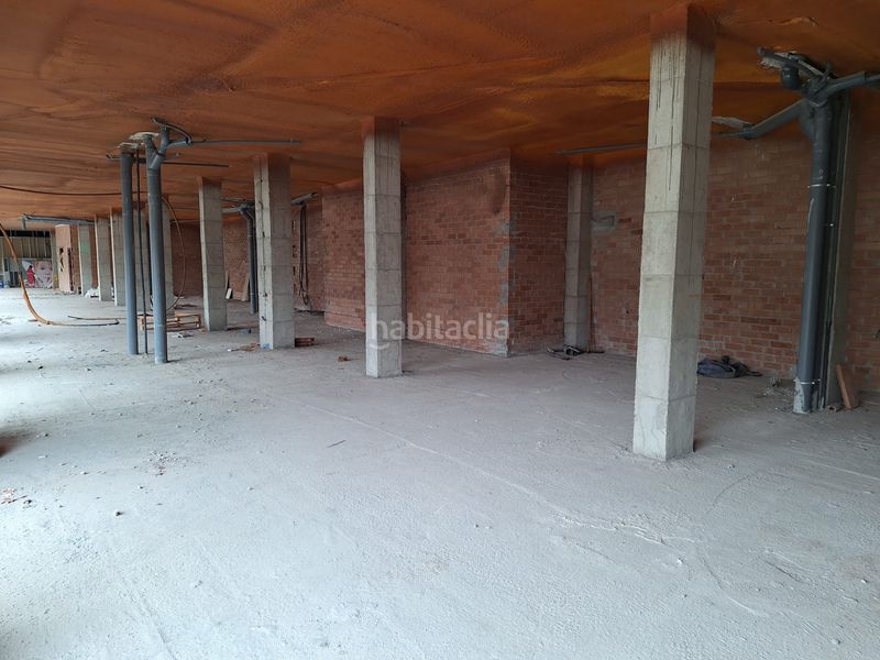 Foto fa2ef8d4-e626-4d52-b1ba-9a2fc59542de. Lloguer local comercial a Els Esquirols Cambrils