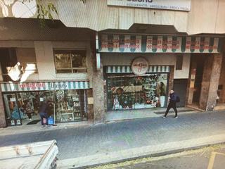 Alquiler Local Comercial en Avinguda de ramn y cajal 7. Local comercial centro de tarragona.