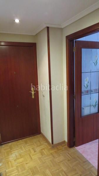 Foto 48d10f11-b6c5-47ed-9038-288dcc59d1e3. Appartamento con riscaldamento parcheggio in Sector Plaza de Toros Segovia