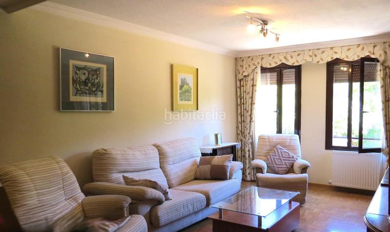 Foto d26d5412-0cd4-4e99-b85a-6384fcecb1b3. Appartamento con riscaldamento parcheggio in Sector Plaza de Toros Segovia