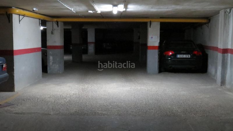 Foto 1836c965-eea7-4084-a059-d1cd3362bf4b. Aparcament cotxe a Centro Segovia
