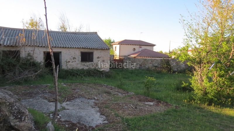 Foto f69bbeac-9332-4c0b-ab78-1053bf09fff6. Terreny residencial a Losa (La)