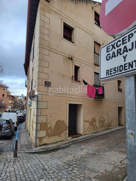 Foto 598e343c-0b5d-49ba-a389-72a2d82550d8. Aparcament cotxe a Centro Segovia