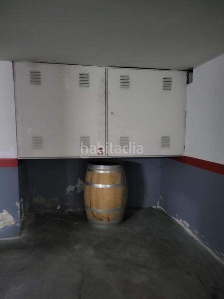 Foto a111d59e-56be-475e-926a-9fc8bbfb170a. Aparcament cotxe a Centro Segovia