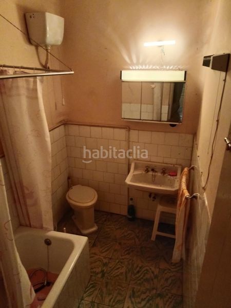 Foto 8ad2ae63-10ba-43af-b4f1-7b2b8ea40c92. Edificio alrealty vende edificio con gran potencial de inversión en el centro en Cantalejo
