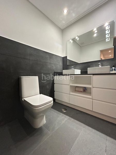 Foto 406680c6-76c1-4469-9384-2cb5740fbe14. Edificio in Via Romana Segovia