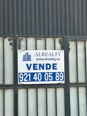 Nau industrial a Via Romana. Venta de nave industrial para desarrollar proyecto residencial.