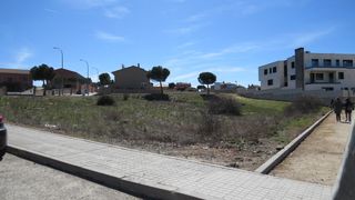 Wohngrundstück in Santa María del Páramo. Venta de parcela urbana en el sotillo, excelente ubicacion