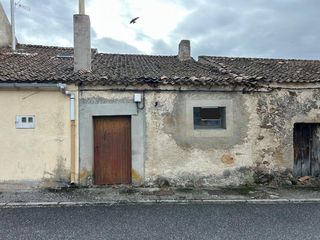 Bauernhof in Santo Domingo de Pirón. Casa en santo domingo de pirón  segovia
