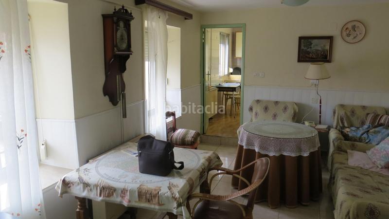 Foto 53a4a8e0-e651-4ae8-9a45-8d81dfce4d06. Maison avec parking dans Abades