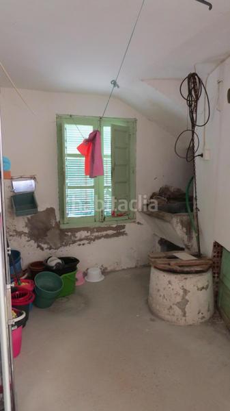 Foto 5a1c8f41-ec24-4185-b58f-e2230e610ad8. Maison avec parking dans Abades