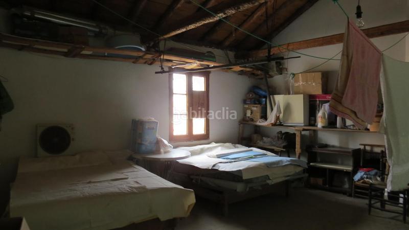 Foto 5c240037-1e25-46ee-a84c-48afe3a08511. Maison avec parking dans Abades