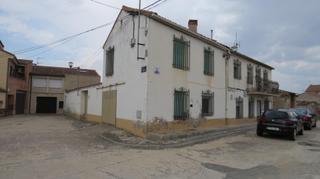 Maison  Calle mirasierra. Alrealty vende