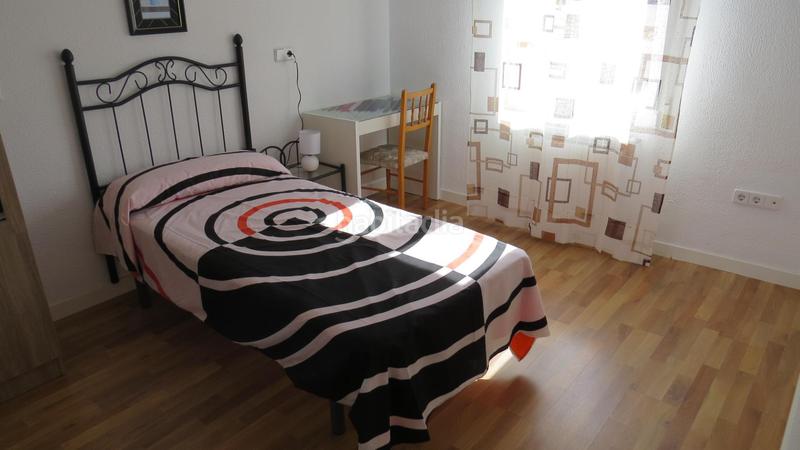 Foto c11aa554-043c-4d07-a8c2-e4f099fef147. Lloguer pis a Centro Segovia