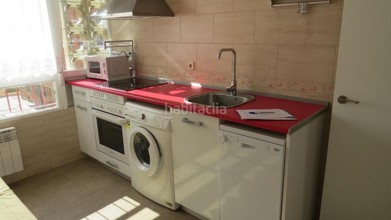 Foto f38872f8-b4e8-4500-8322-fbf24a7f1044. Lloguer pis a Centro Segovia