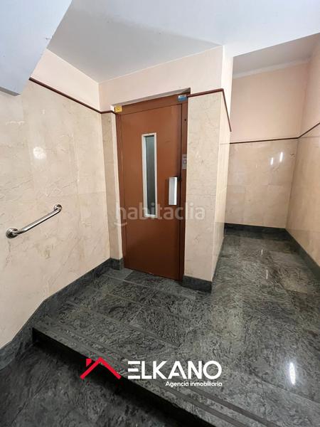 Foto cd7af80f-3c89-45a0-aec2-917dbe64f450. Etagenwohnung mit heizung in Iralabarri Bilbao