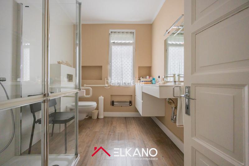 Foto a5ba27a6-6c1e-477a-b09a-0e26c8bc3290. Appartement avec chauffage dans Ensanche - Moyua - Diputación Bilbao